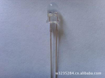 探索品鑫光電2700-3000K暖白光LED燈珠 5mm高顯色二極管應用分析